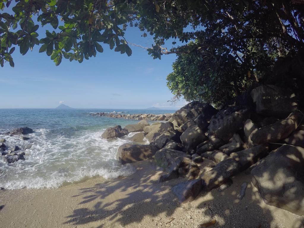 Janji Laut Resort Tanahwangko Ngoại thất bức ảnh