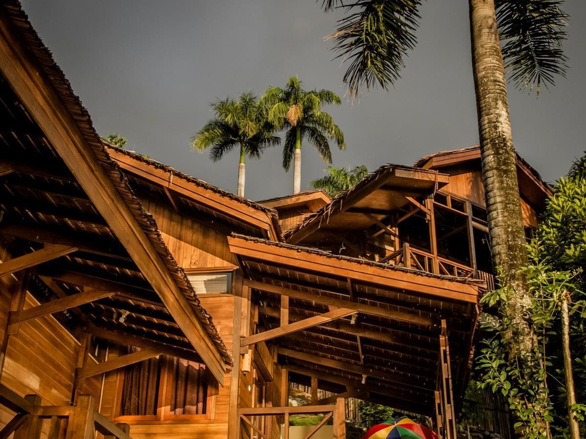 Janji Laut Resort Tanahwangko Ngoại thất bức ảnh