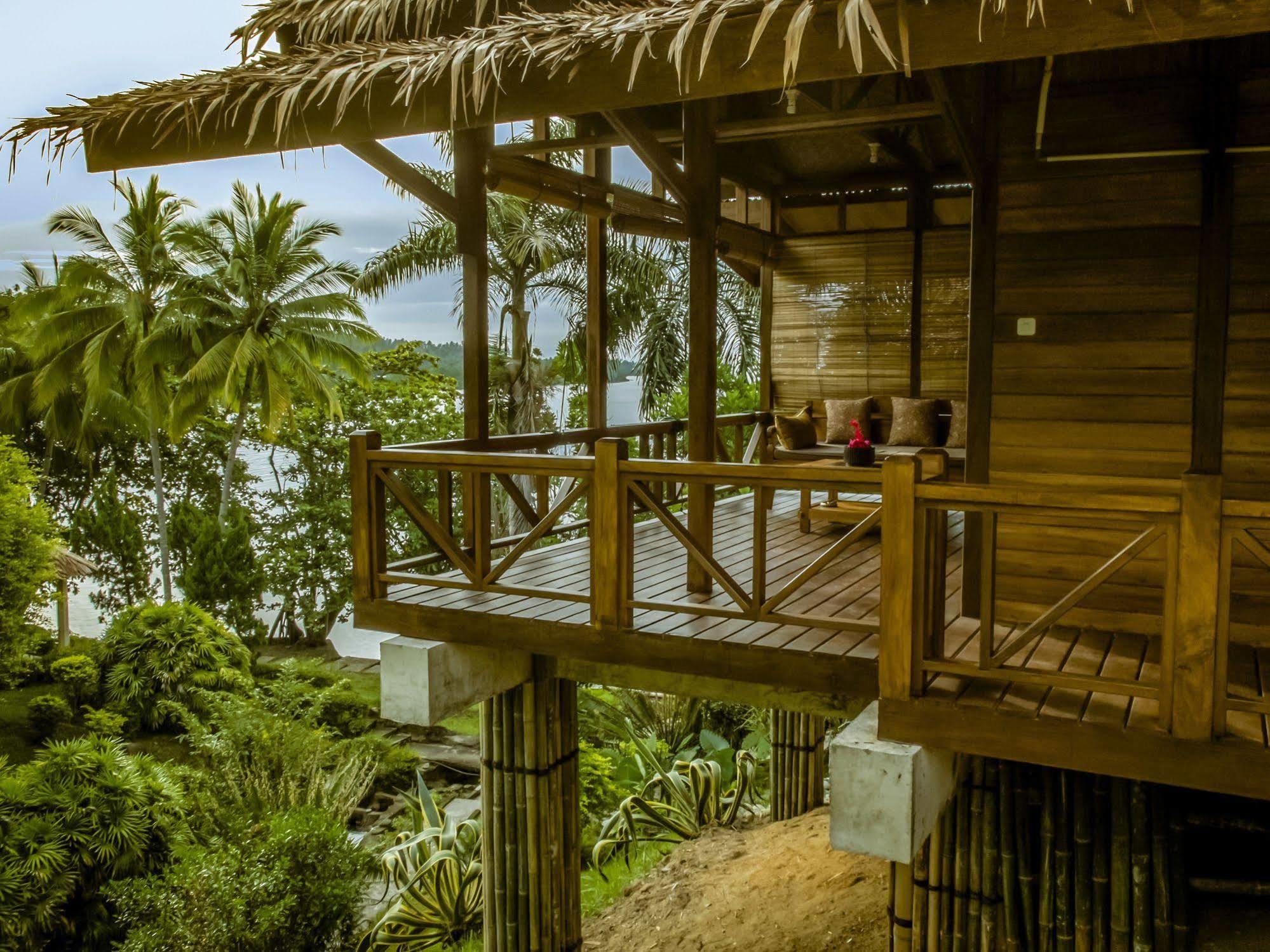 Janji Laut Resort Tanahwangko Ngoại thất bức ảnh