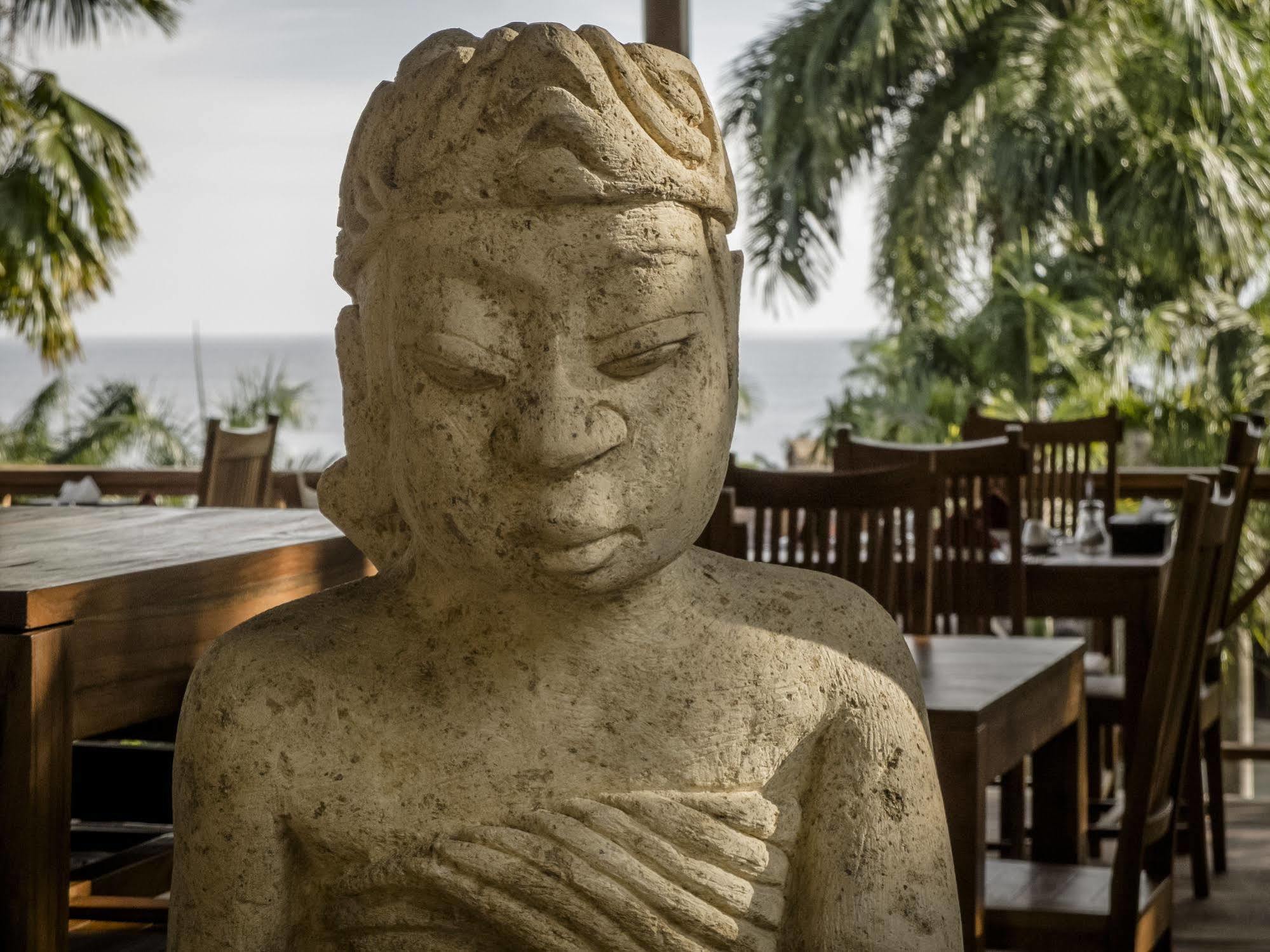 Janji Laut Resort Tanahwangko Ngoại thất bức ảnh